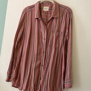 American Eagle Women’s Pink Oversized Button-Up